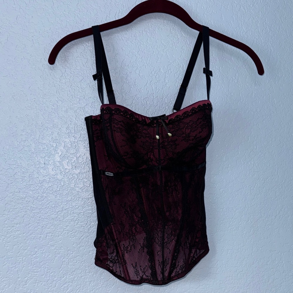 Masquerade Black and Burgundy Lace Bustier Size 32DDD/F